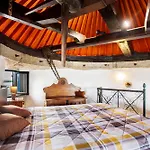 Moinho Esteveiras Holiday home *